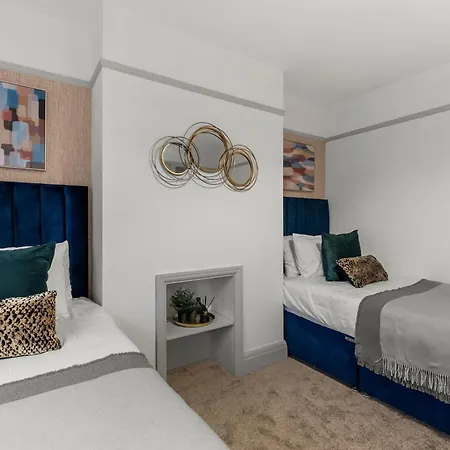Stunning 3 Bed In - Parking Бристоль