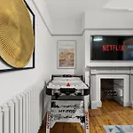 Stunning 3 Bed In - Parking * 브리스틀